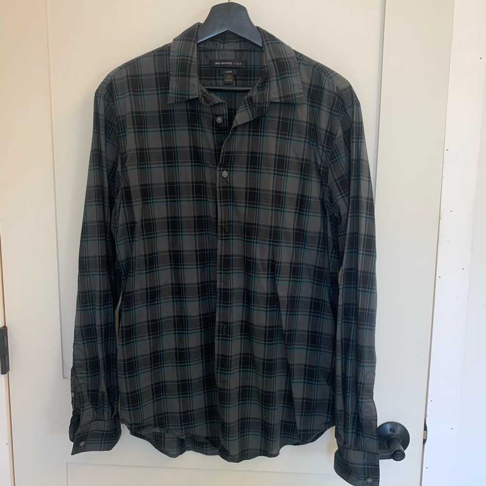 🎉 FINAL MARKDOWN 🎉 john varvatos men's plaid shirt - M